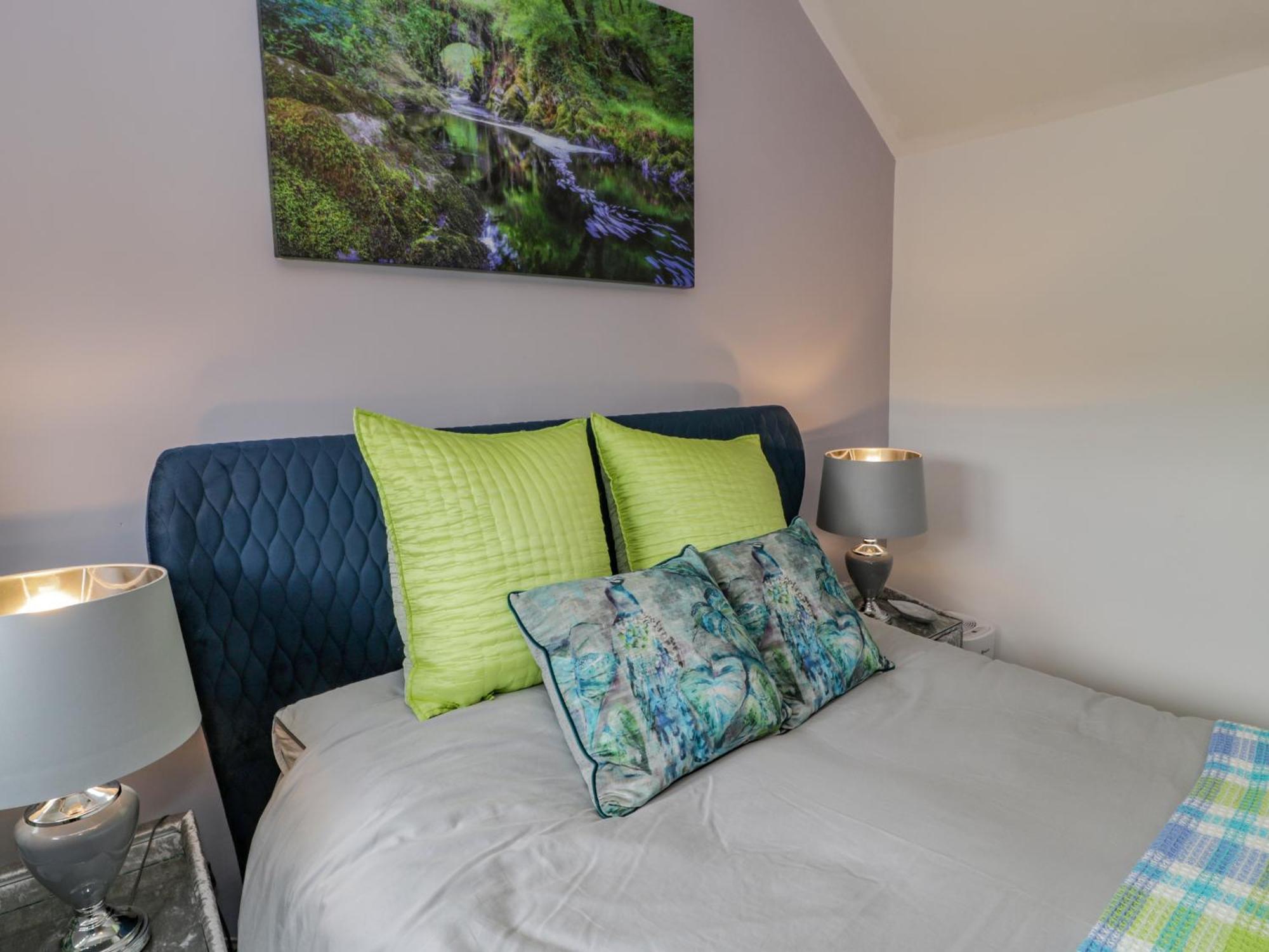 White Roses Retreat Villa Betws-y-Coed Bagian luar foto